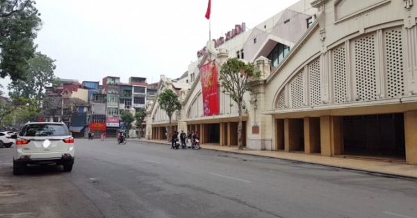 Hà Nội: Phố phường bình yên sáng mồng 1 tết