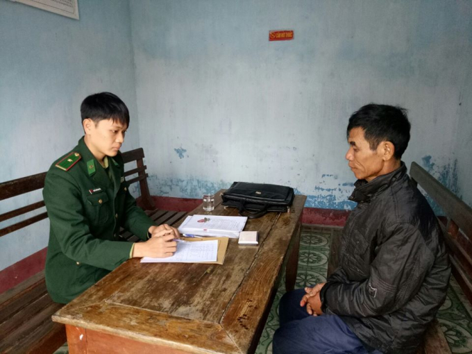 Nghi phạm được x&aacute;c định l&agrave; Nguyễn Văn Nghe tại&nbsp;đồn Bi&ecirc;n ph&ograve;ng cửa khẩu cảng Thuận An