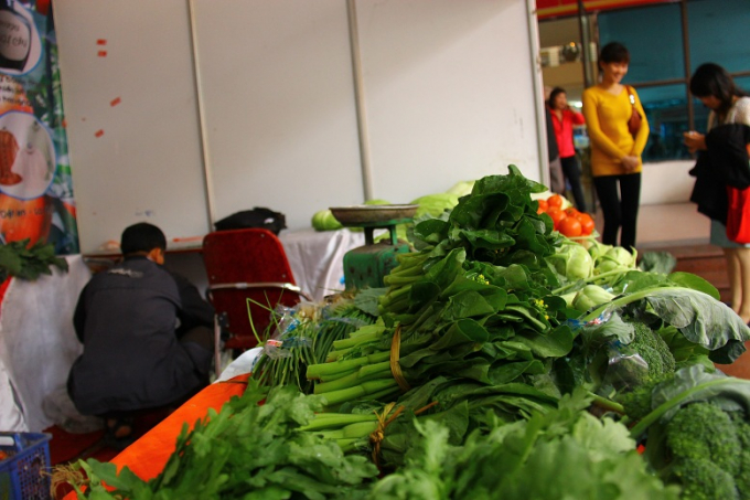 Tăng thuế VAT l&agrave; một đề xuất khiến dư luận dậy s&oacute;ng.