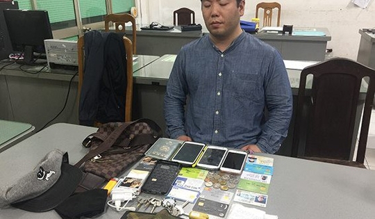 Trinh sát rượt đuổi đối tượng người nước ngoài nghi sát hại cô gái trẻ