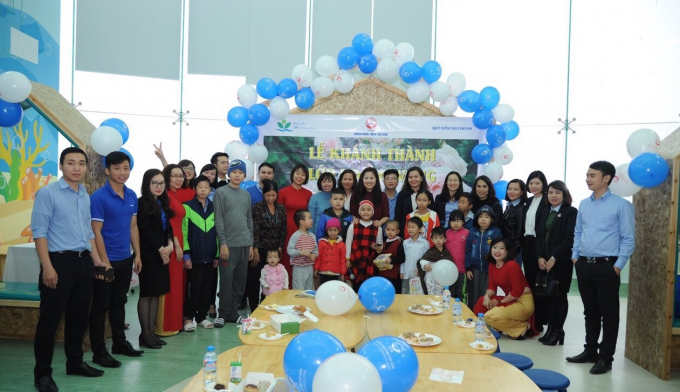 C&aacute;c đại biểu tham dự Lễ kh&aacute;nh th&agrave;nh Lớp học Hy Vọng