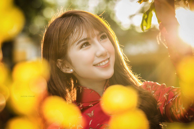 Chia sẻ về dự định du xu&acirc;n Tết Nguy&ecirc;n đ&aacute;n sắp tới, Giang cho biết tuy l&agrave; một t&iacute;n đồ m&ecirc; du lịch nhưng Tết năm n&agrave;o Giang cũng ở b&ecirc;n gia đ&igrave;nh để c&oacute; một c&aacute;i Tết đầm ấm, sum vầy. Đ&acirc;y cũng l&agrave; cơ hội để Giang c&oacute; thể gặp mặt đầy đủ người th&acirc;n, bạn b&egrave;.