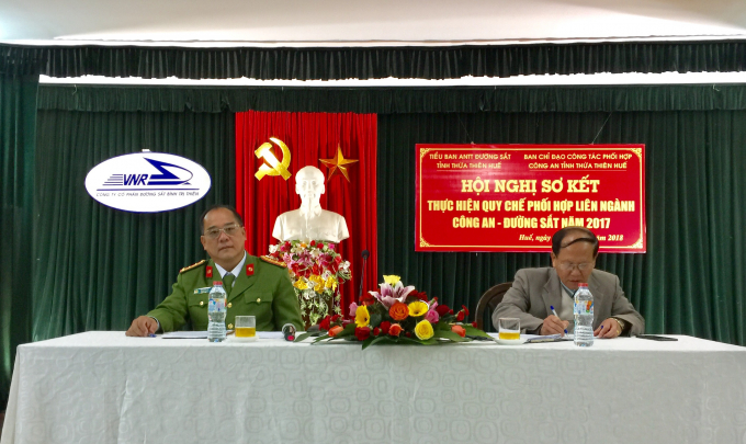 Đại t&aacute; L&ecirc; Văn Vũ &ndash; Ph&oacute; Gi&aacute;m đốc C&ocirc;ng an tỉnh Thừa Thi&ecirc;n Huế tại Hội nghị.
