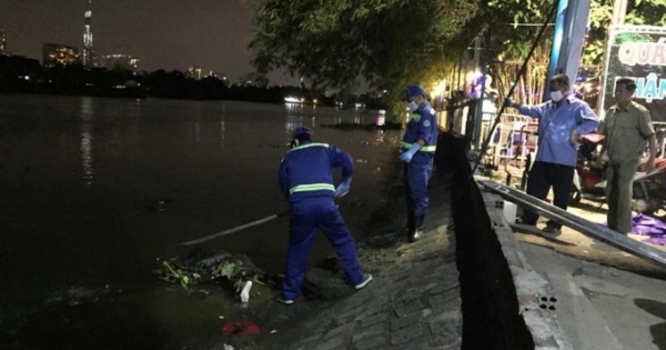 Khách uống cà phê tá hỏa khi thấy thi thể trôi lềnh bềnh dưới sông