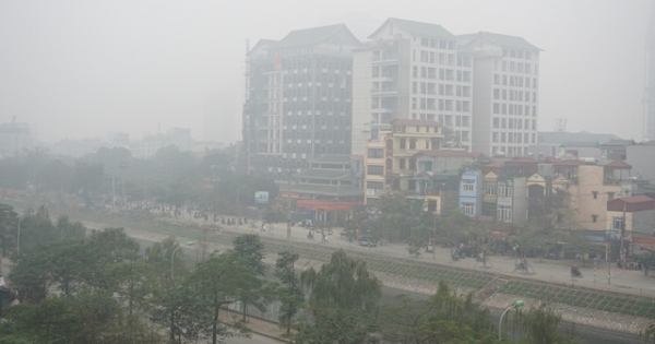 Miền Bắc tăng nhiệt nhẹ, Hà Nội dày đặc sương mù