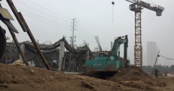 Hà Nội: Xác định nguyên nhân ban đầu vụ sập giàn giáo kinh hoàng khiến 3 người tử vong