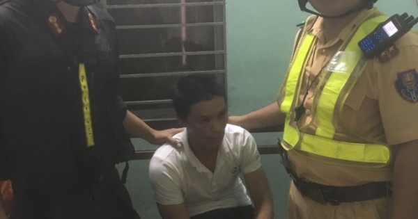 CSGT Hàng Xanh bắt gọn tên trộm nhờ thiết bị định vị từ chiếc xe máy bị mất