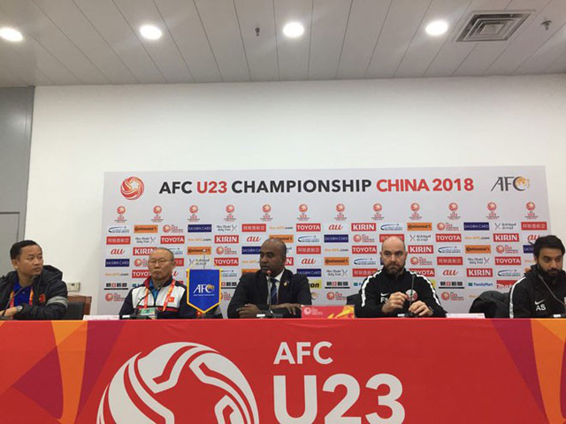 HLV U23 Qatar đ&aacute;nh gi&aacute; cao U23 Việt Nam