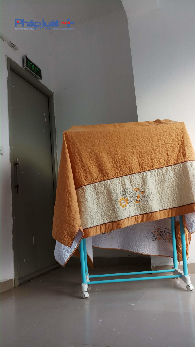 Một lối tho&aacute;t hiểm được tận dụng l&agrave;m chỗ phơi ph&oacute;ng&nbsp;