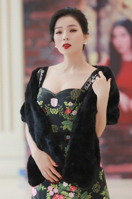 Sau nhiều năm h&aacute;t bolero, Lệ Quy&ecirc;n bất ngờ thử sức với nhạc Trịnh.