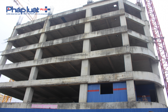 Sau nhiều năm, Dự &aacute;n vẫn chậm tiến độ.