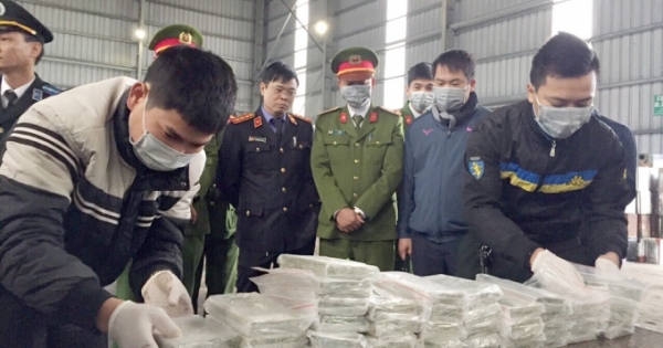 Phú Thọ: Tiến hành tiêu hủy 300 bánh Heroin của vụ Vàng A Cáng