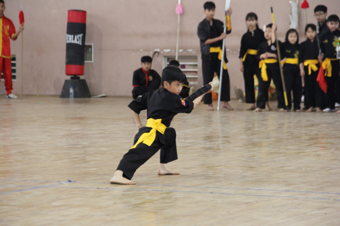 &nbsp;Ngay sau lễ khai mạc, rất nhiều tiết mục v&otilde; thuật, những m&agrave;n thi đấu, so t&agrave;i đỉnh cao đ&atilde; được c&aacute;c vận động vi&ecirc;n, m&ocirc;n sinh từ c&aacute;c đơn vị về tham dự biểu diễn.