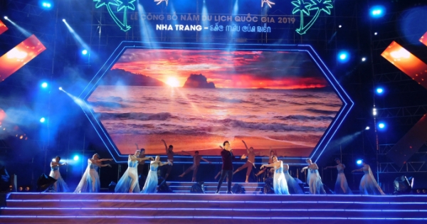 Lễ công bố Năm Du lịch quốc gia 2019 với chủ đề “Nha Trang - Sắc màu của Biển”