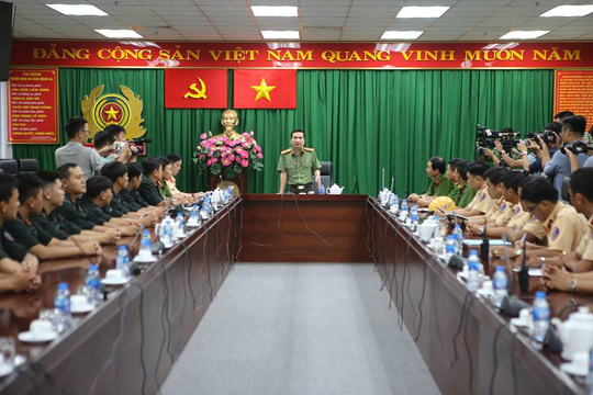 Đại t&aacute; Nguyễn Sỹ Quang - Trưởng ph&ograve;ng Tham mưu C&ocirc;ng an TP HCM - tại buổi ra mắt Tổ c&ocirc;ng t&aacute;c 363