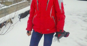 Thiếu niên dùng dù tự chế nhảy xuống từ tầng 14 để được nổi tiếng trên mạng