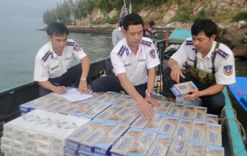 Buôn lậu dịp cuối năm - Nóng cả đường thuỷ lẫn đường bộ