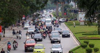 Những tuyến phố được xén thảm cỏ, mở rộng đường ở thủ đô