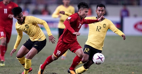 Tuyển Việt Nam ở Asian Cup: Đừng chờ Công Phượng, Quang Hải...