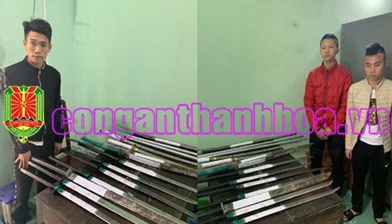 Mâu thuẫn trong lúc hát karaoke, 3 đối tượng dùng súng tự chế bắn người