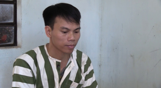 Đối tượng Phong tại cơ quan c&ocirc;ng an (Ảnh: H&agrave; Bắc)