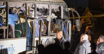 Đưa du khách tới 