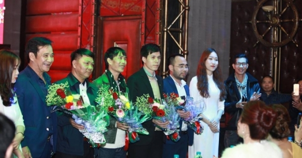 Họp báo ra mắt phim hài tết “Ngoan lại không có quà 2”