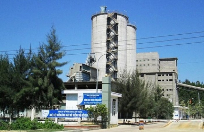 Nh&agrave; m&aacute;y xi măng Đại Việt - Dung Quất.