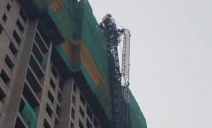 Cẩu th&aacute;p gặp sự cố g&atilde;y, đổ v&agrave;o ng&agrave;y 5/12 vừa qua.
