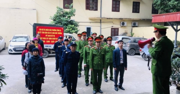 Công an phường Cống Vị mở đợt cao điểm đảm bảo trật tự đô thị đón xuân Kỷ Hợi 2019