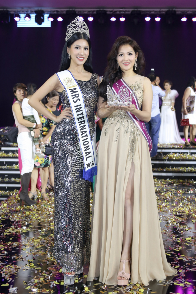 Nữ ho&agrave;ng quyền năng ph&aacute;i đẹp với Loan Vương.