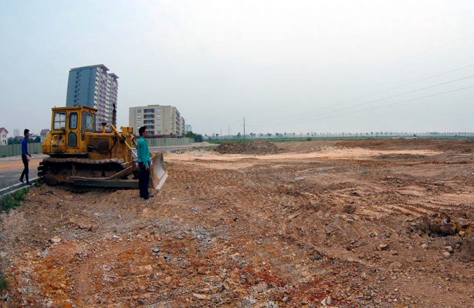 Nhiều dự &aacute;n thanh to&aacute;n cho nh&agrave; đầu tư theo h&igrave;nh thức giao đất qua đấu gi&aacute; l&agrave; chưa ph&ugrave; hợp quy định v&agrave; gi&aacute; đất qu&aacute; thấp.