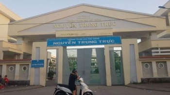 Hiệu trưởng ký nhận học sinh sai quy trình: Không mờ ám