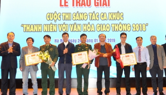 Trao giải Cuộc thi sáng tác ca khúc với chủ đề 