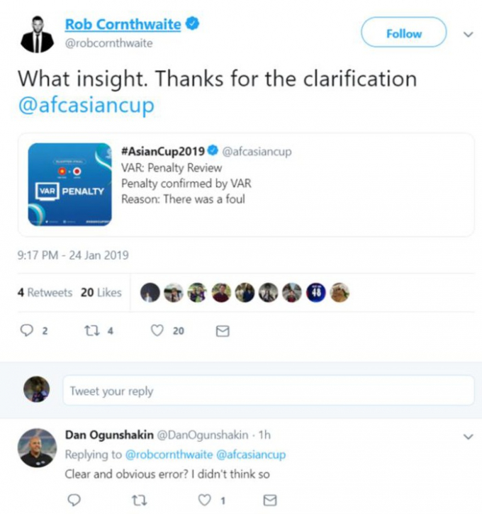 B&igrave;nh luận vi&ecirc;n người Australia Rob Cornthwaite viết: &ldquo;T&ocirc;i nghĩ trọng t&agrave;i c&oacute; thể thổi phạt đền, cũng c&oacute; thể kh&ocirc;ng. Ảnh chụp từ m&agrave;n h&igrave;nh.