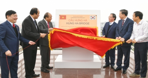 Thủ tướng phát lệnh thông tuyến nối hai cao tốc quan trọng