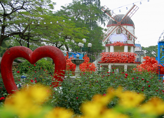 C&ocirc;ng vi&ecirc;n Hồ T&acirc;y địa điểm l&yacute; tưởng vui chơi trong dịp Tết Nguy&ecirc;n Đ&aacute;n 2019.