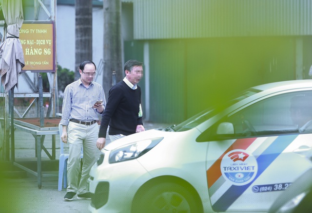 Có những trường hợp nghiêm chỉnh chấp hành luật giao thông, bước từ trong quán nhậu ra và thuê taxi về nhà.