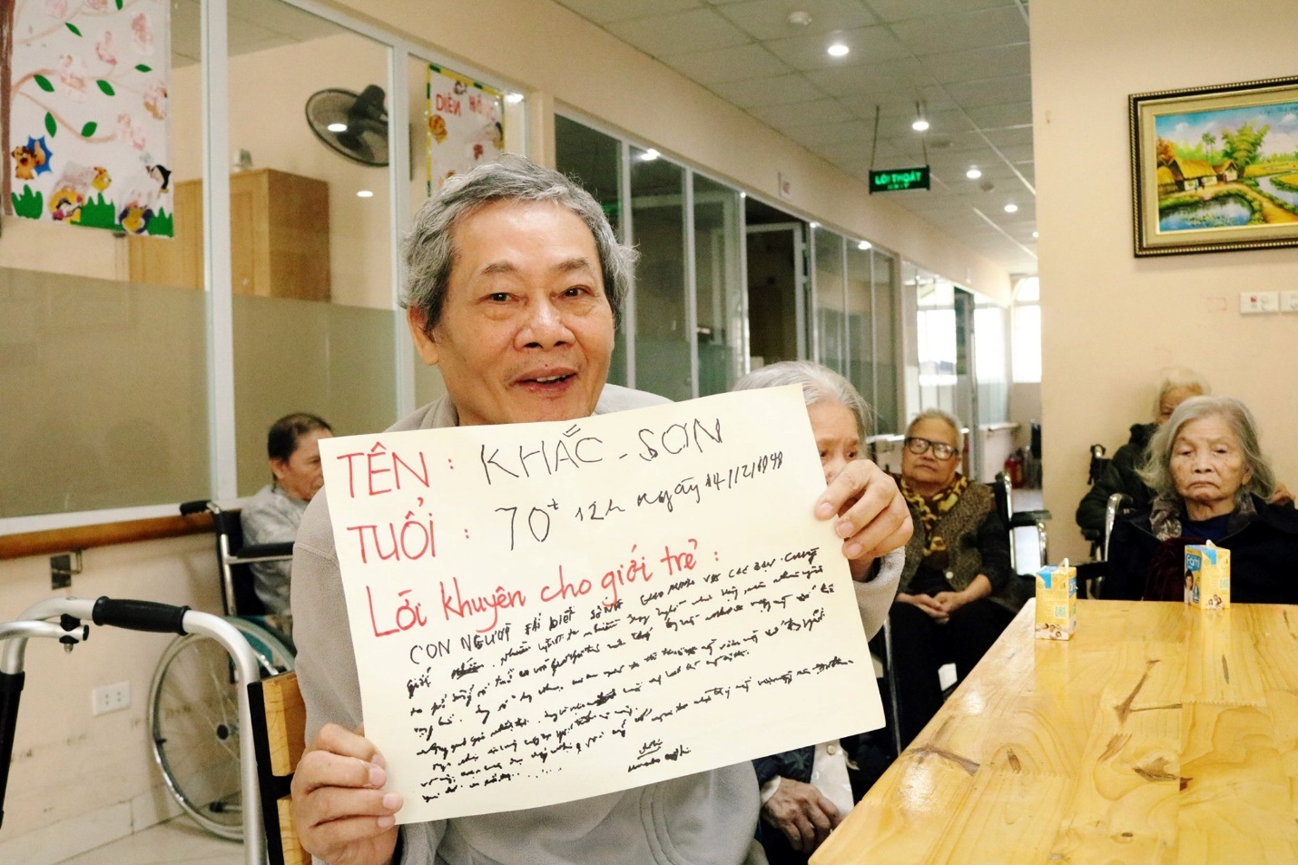 “Phát sốt” với bộ ảnh các “bô lão” U80 đưa ra lời khuyên “cực chất” cho giới trẻ - 2