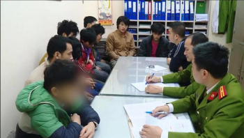 Công an điều tra nghi án chủ thầu trả tiền lương cho công nhân bằng ma túy