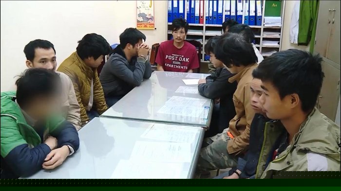 Nhóm người nghi được chủ thầu xây dựng phát lương bằng ma tuý.