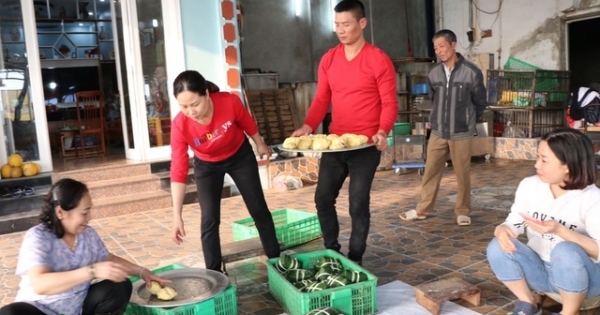 Hương vị Tết ở làng bánh chưng Tranh Khúc