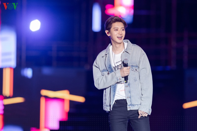 exo chanyeol đội nón lá, sehun chia sẻ rất nhớ việt nam tại k-pop super concert hình 9 exo chanyeol doi non la, sehun chia se rat nho viet nam tai k-pop super concert hinh 9