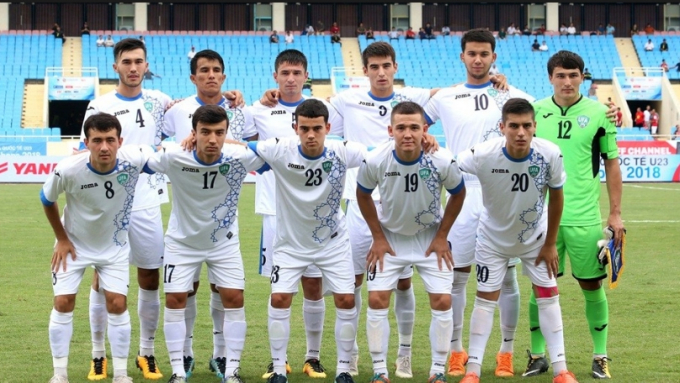 sao-uzbekistan-da-doi-hinh-b-chung-toi-van-thang-u23-vn1533610890