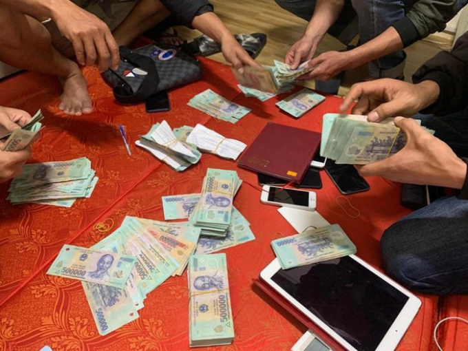 dcff1f13d7533e0d6742