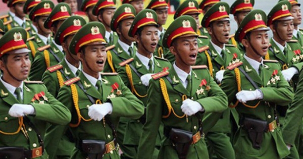 Vì nước quên thân, vì dân phục vụ