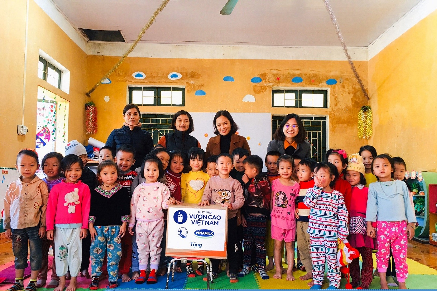 12 năm vì sứ mệnh: 12 năm vì sứ mệnh: