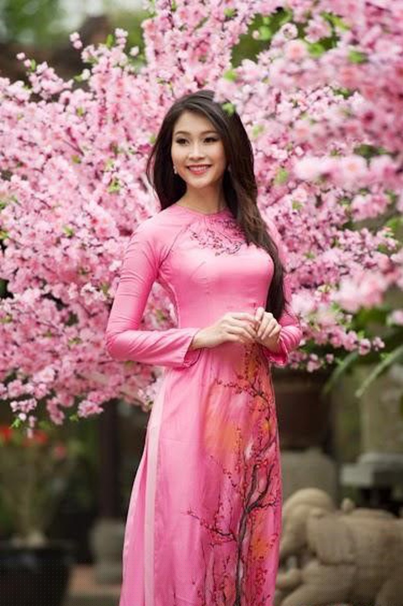 Cái náo nức, rạo rực của không gian mùa xuân đất trời cũng chính là mùa xuân trong tâm hồn, trái tim mỗi con người