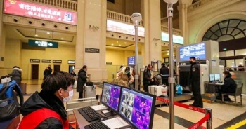 Vũ Hán đóng băng giao thông công cộng vì virus viêm phổi lạ