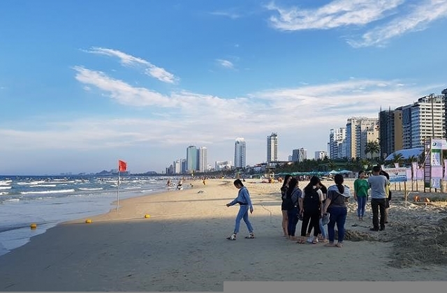 Đà Nẵng tính tăng giá tắm nước ngọt vì đang 'rẻ nhất thế giới'